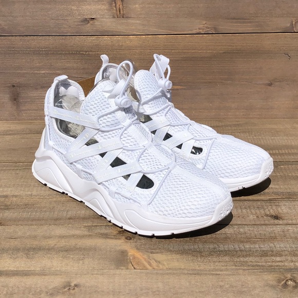 champion women's rally absolute sneaker